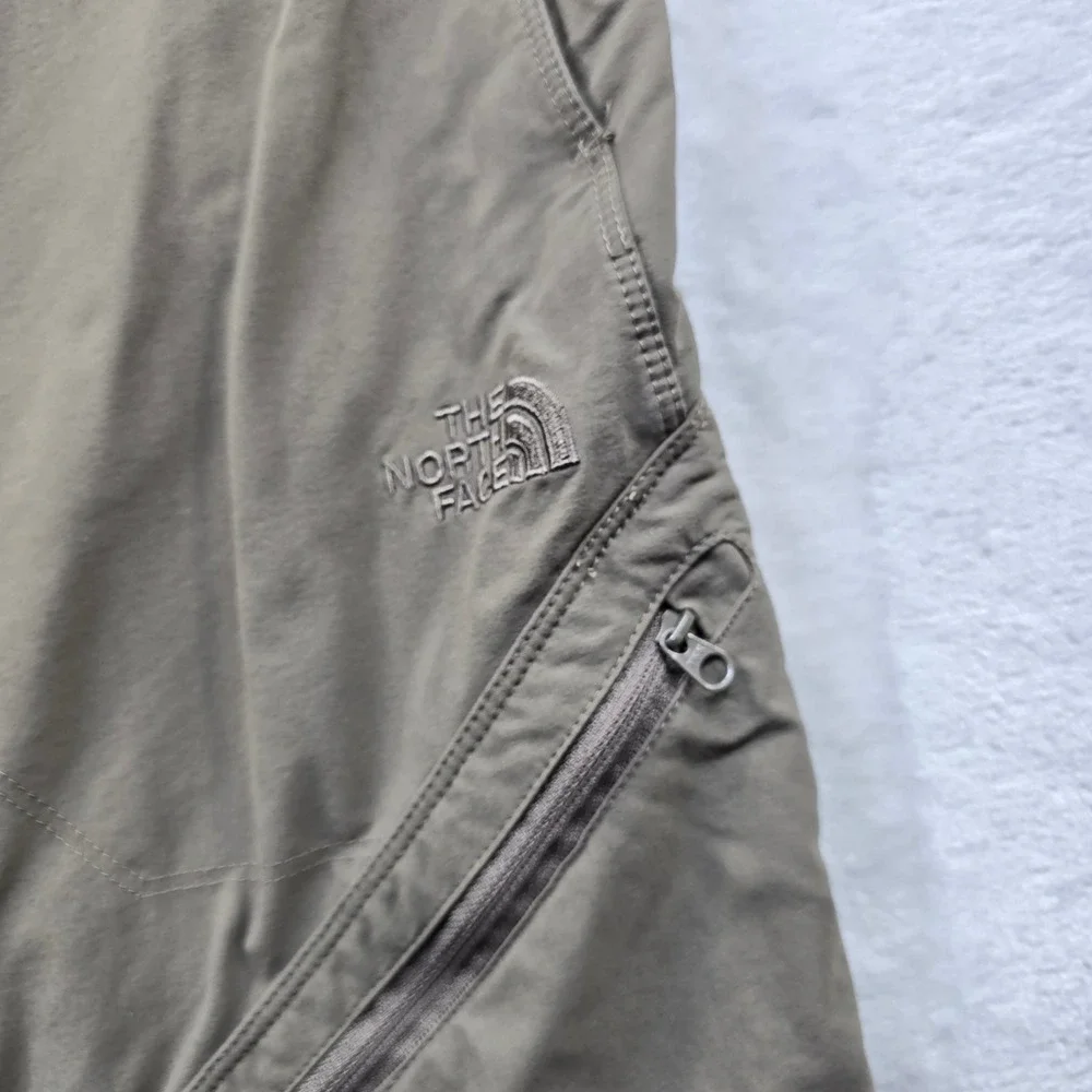 The North Face Hiking Shorts Mens 38 Olive‎ Green Nylon Stretch Convertible T738